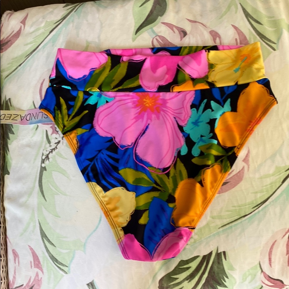 NWT Sundazed  Women's Floral High-Waisted Bikini Bottom - Pink and Black - Picture 2 of 10